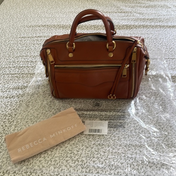 M.A.B. 2.0 Satchel‼️. REBECCA MINKOFF  ❤️ - Picture 5 of 10